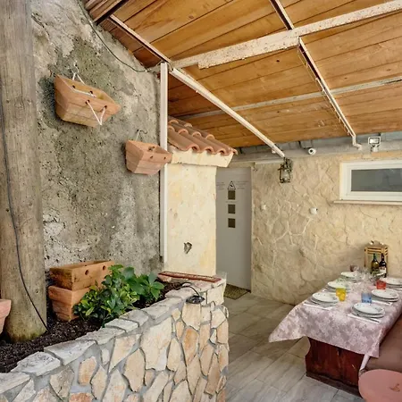 Apartman Antonia *
